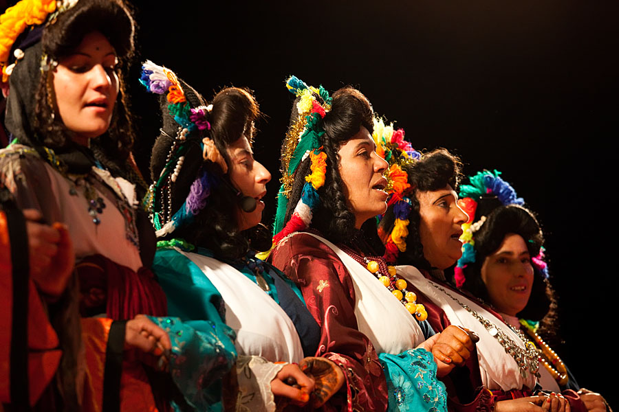  Colourful dancers from Kelaat M gouna performing at the Imilchil music festival
